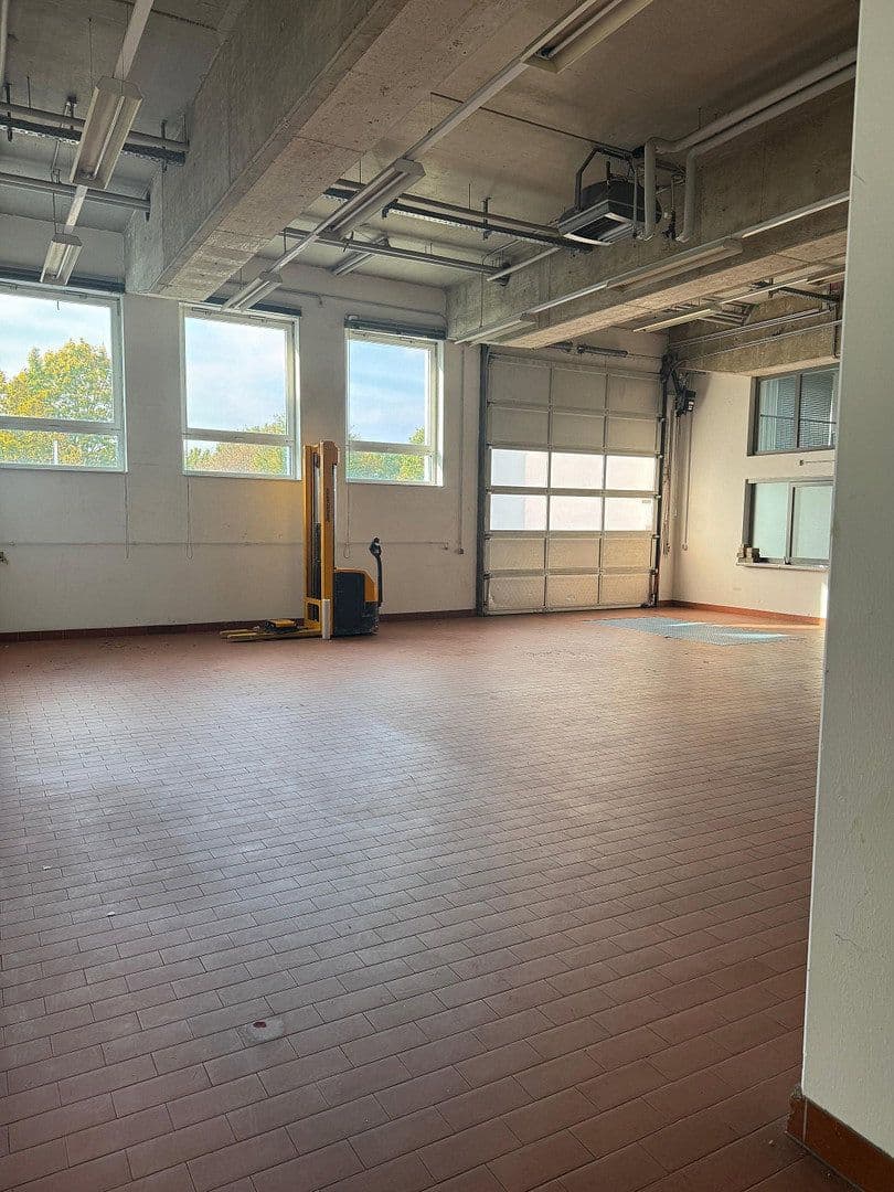Pronájem kanceláře 175 m², Anna-Schneider-Steig 19, Köln, Severní Porýní-Vestfálsko Pronájem kanceláře 175 m², Anna-Schneider-Steig 19, Köln, Severní Porýní-Vestfálsko