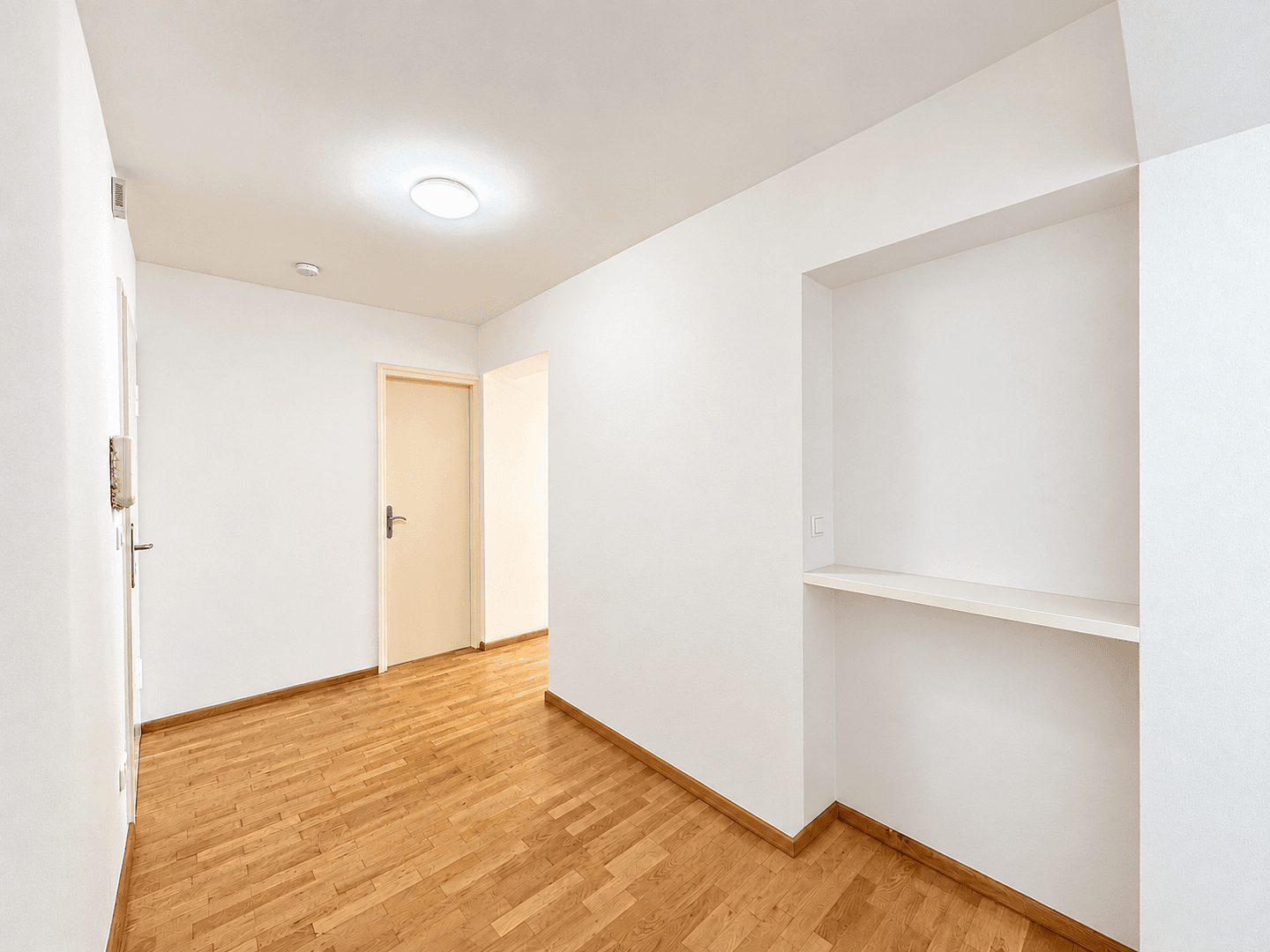 Prodej bytu 3+1 76 m², München, Bavorsko Prodej bytu 3+1 76 m², München, Bavorsko