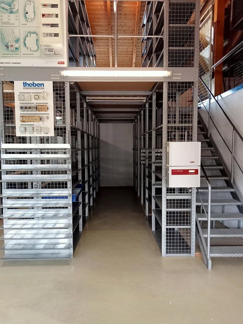 Pronájem nebytového prostoru 2.100 m², Auenweg 20, Eichendorf, Bavorsko Pronájem nebytového prostoru 2.100 m², Auenweg 20, Eichendorf, Bavorsko