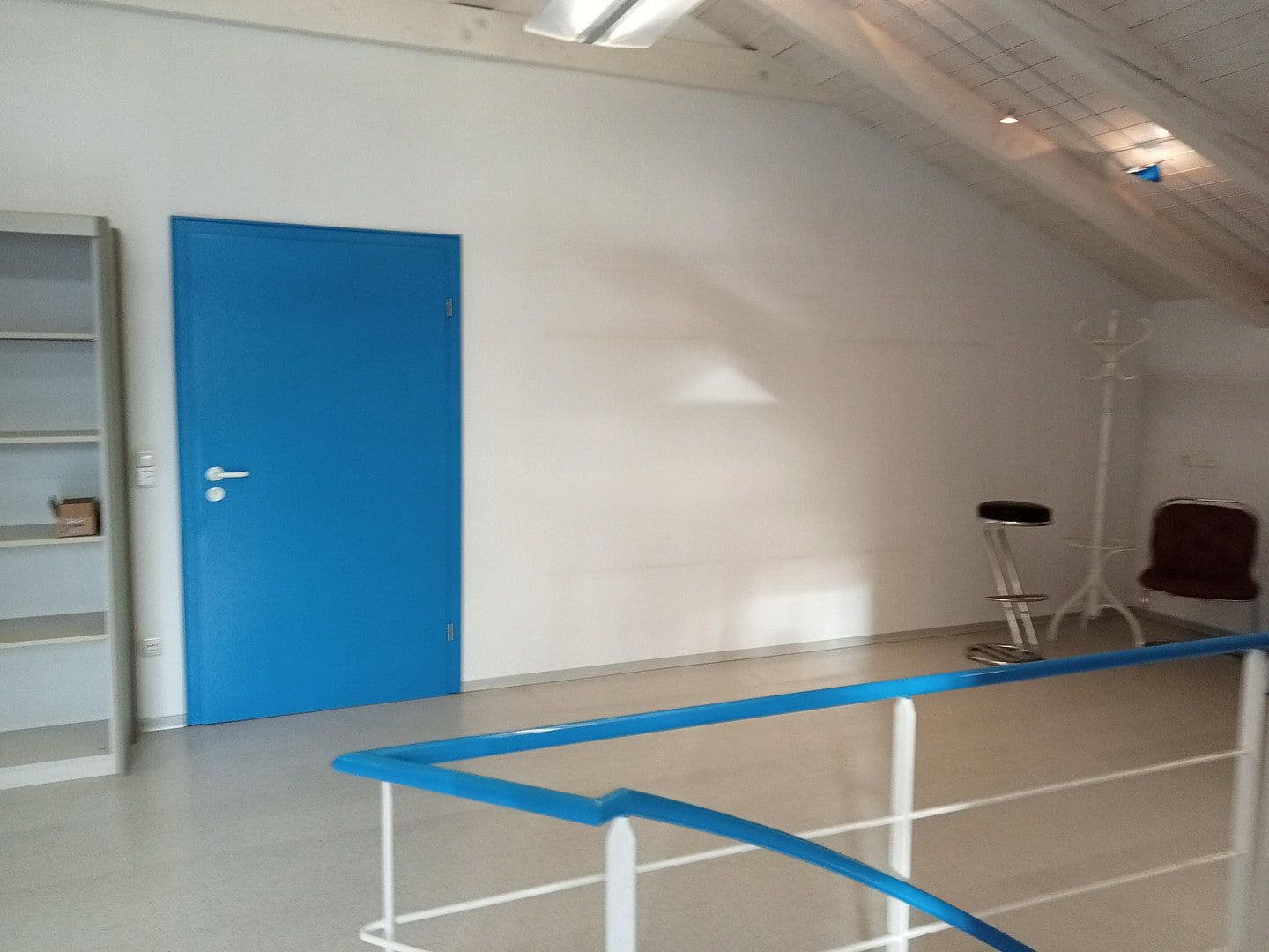 Pronájem nebytového prostoru 2.100 m², Auenweg 20, Eichendorf, Bavorsko Pronájem nebytového prostoru 2.100 m², Auenweg 20, Eichendorf, Bavorsko