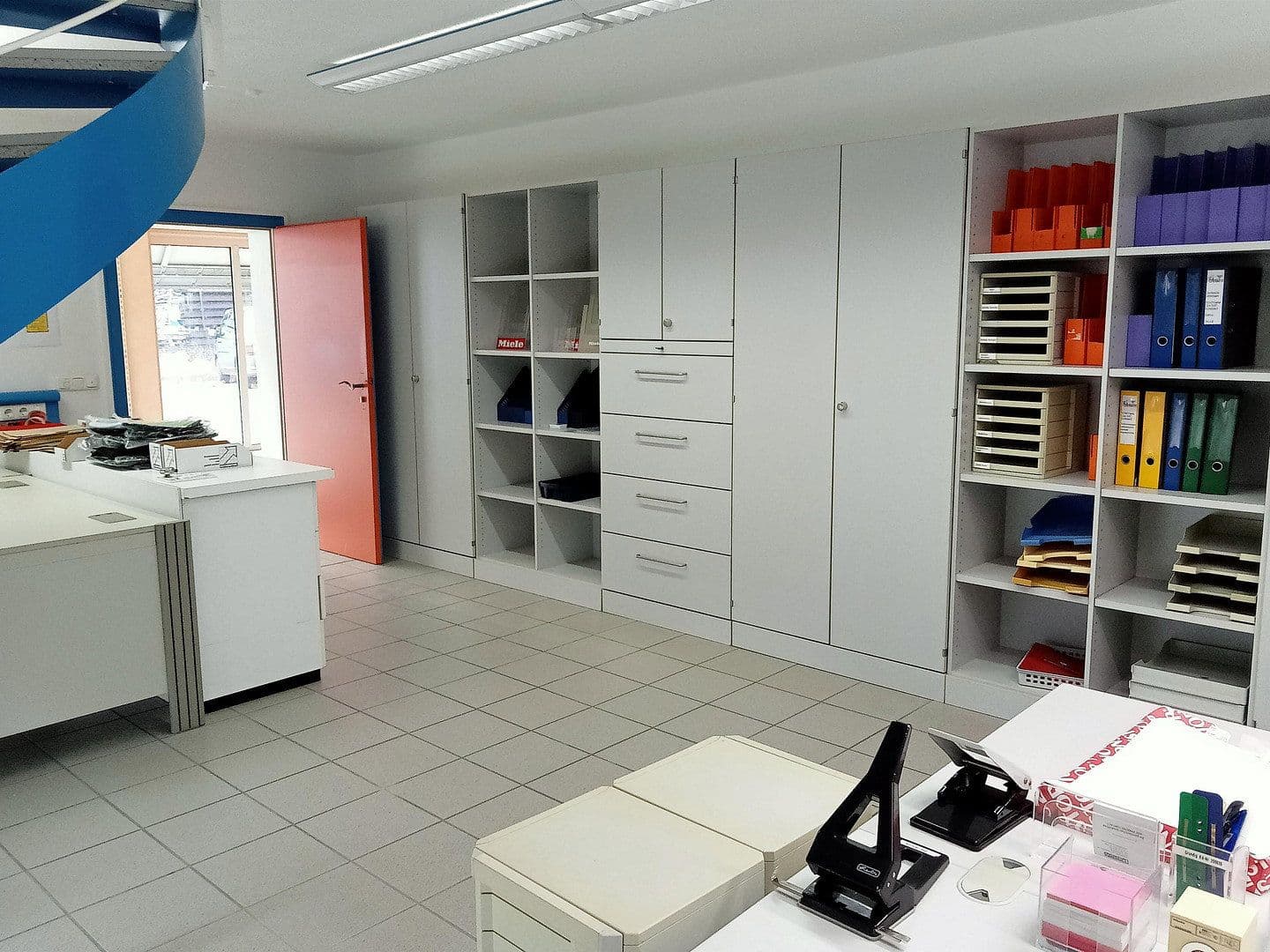 Pronájem nebytového prostoru 2.100 m², Auenweg 20, Eichendorf, Bavorsko Pronájem nebytového prostoru 2.100 m², Auenweg 20, Eichendorf, Bavorsko