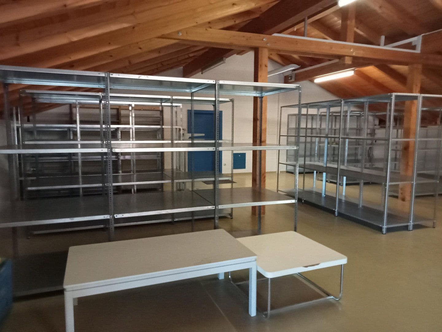 Pronájem nebytového prostoru 2.100 m², Auenweg 20, Eichendorf, Bavorsko Pronájem nebytového prostoru 2.100 m², Auenweg 20, Eichendorf, Bavorsko