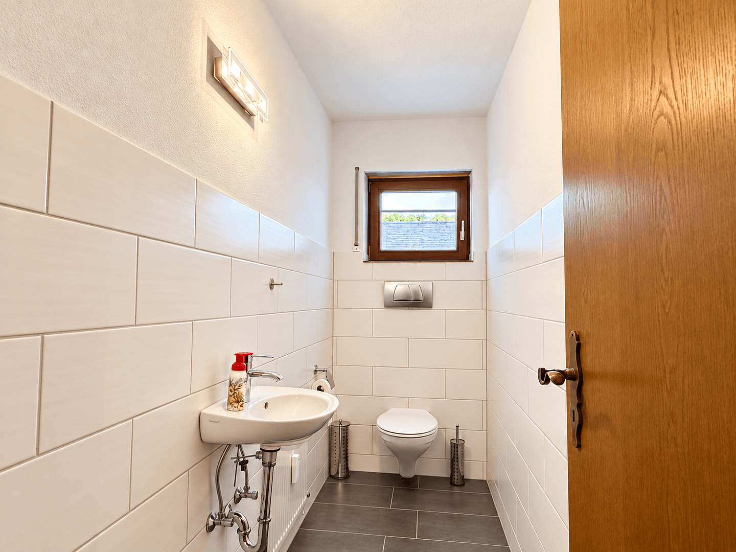 Prodej domu 358 m², pozemek 482 m², Marxzell, Bádensko-Württembersko Prodej domu 358 m², pozemek 482 m², Marxzell, Bádensko-Württembersko