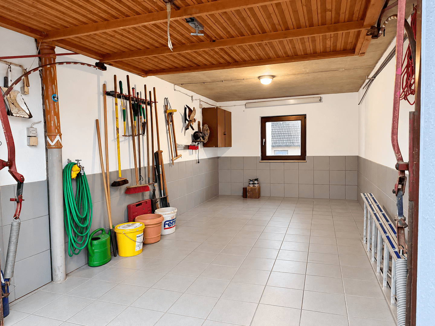 Prodej domu 358 m², pozemek 482 m², Marxzell, Bádensko-Württembersko Prodej domu 358 m², pozemek 482 m², Marxzell, Bádensko-Württembersko