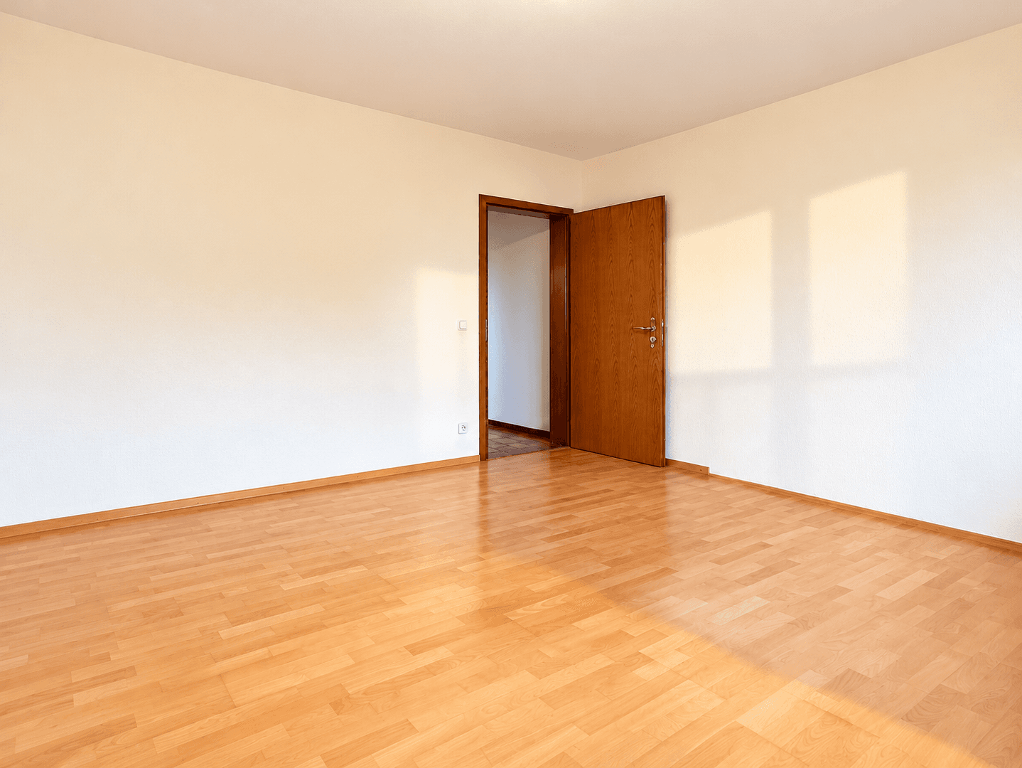 Prodej domu 358 m², pozemek 482 m², Marxzell, Bádensko-Württembersko Prodej domu 358 m², pozemek 482 m², Marxzell, Bádensko-Württembersko