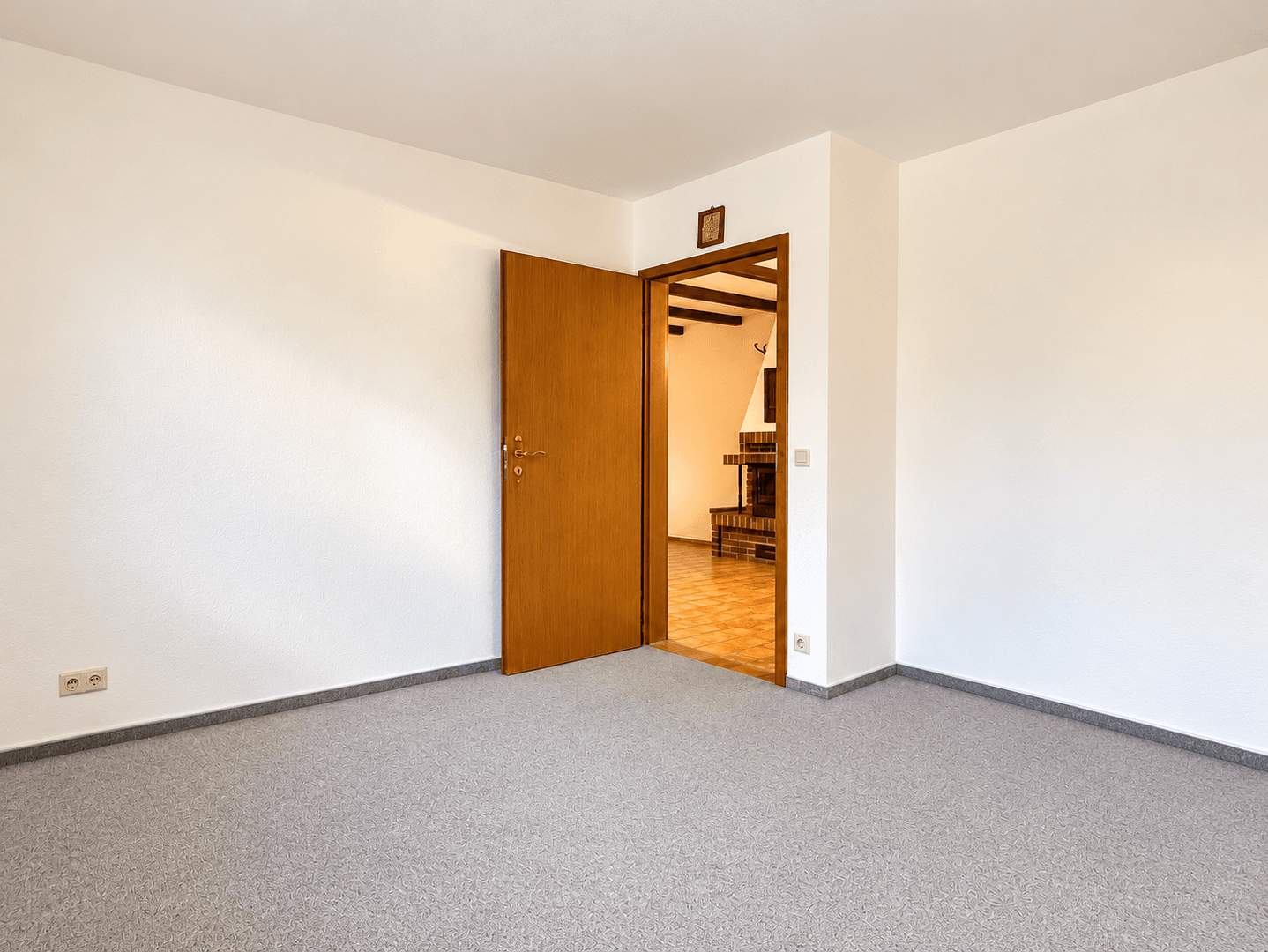 Prodej domu 358 m², pozemek 482 m², Marxzell, Bádensko-Württembersko Prodej domu 358 m², pozemek 482 m², Marxzell, Bádensko-Württembersko