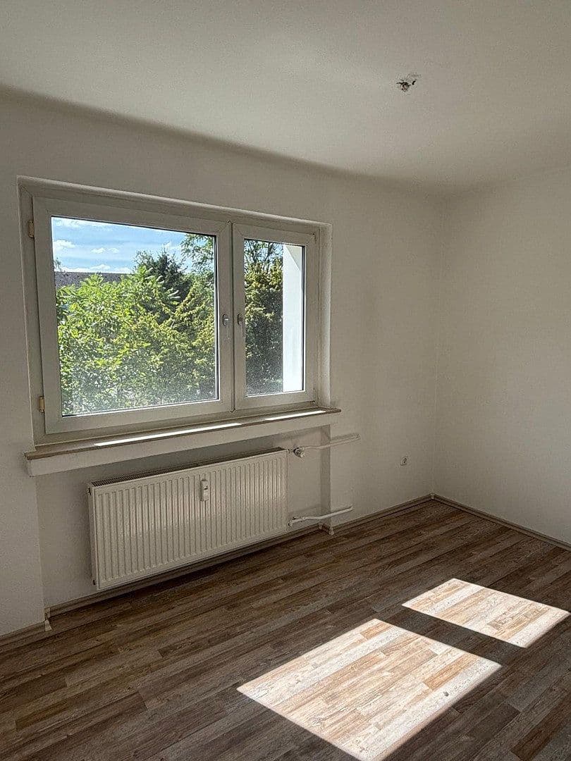 Pronájem bytu 3+1 65 m², Drei Knappen 18, Oberhausen, Severní Porýní-Vestfálsko Pronájem bytu 3+1 65 m², Drei Knappen 18, Oberhausen, Severní Porýní-Vestfálsko
