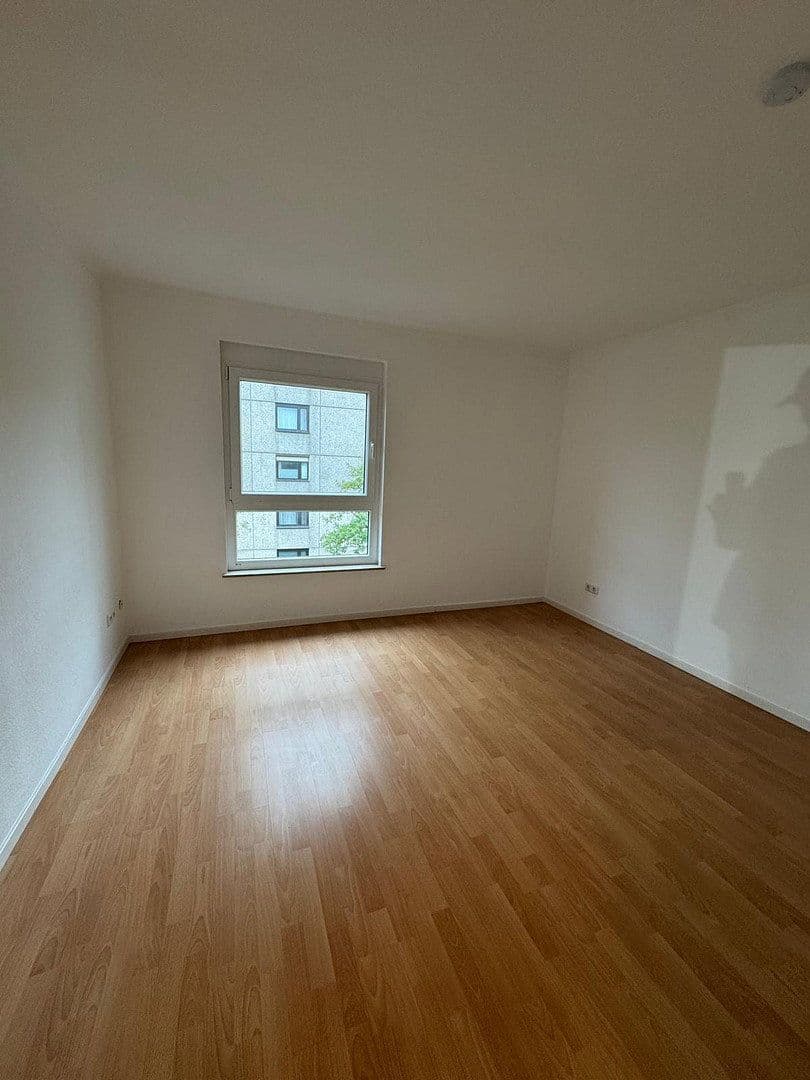 Pronájem bytu 2+1 72 m², Mörfelden-Walldorf, Hessen Pronájem bytu 2+1 72 m², Mörfelden-Walldorf, Hessen