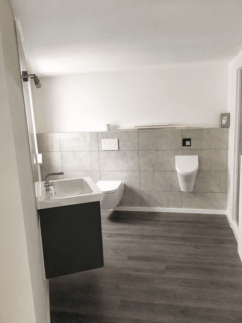 Prodej domu 183 m², pozemek 200 m², Kaiserslautern, Porýní-Falc Prodej domu 183 m², pozemek 200 m², Kaiserslautern, Porýní-Falc
