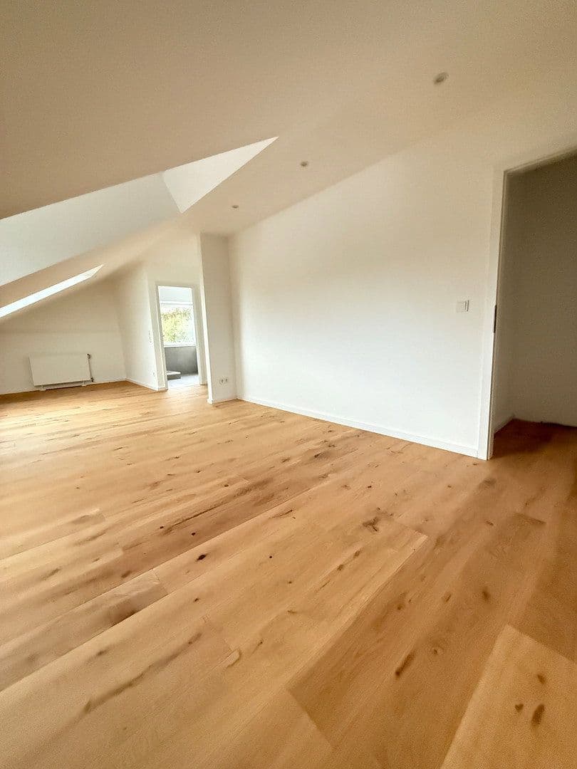 Pronájem bytu 2+1 46 m², Landshuter Str. 59, Freising, Bavorsko Pronájem bytu 2+1 46 m², Landshuter Str. 59, Freising, Bavorsko