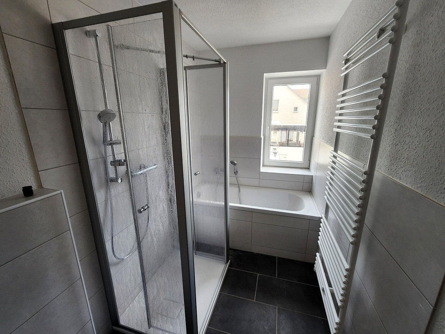 Pronájem bytu 3+1 68 m², Rudolf-Breitscheid-Straße 21, Lichtenstein/Sachsen, Sasko Pronájem bytu 3+1 68 m², Rudolf-Breitscheid-Straße 21, Lichtenstein/Sachsen, Sasko