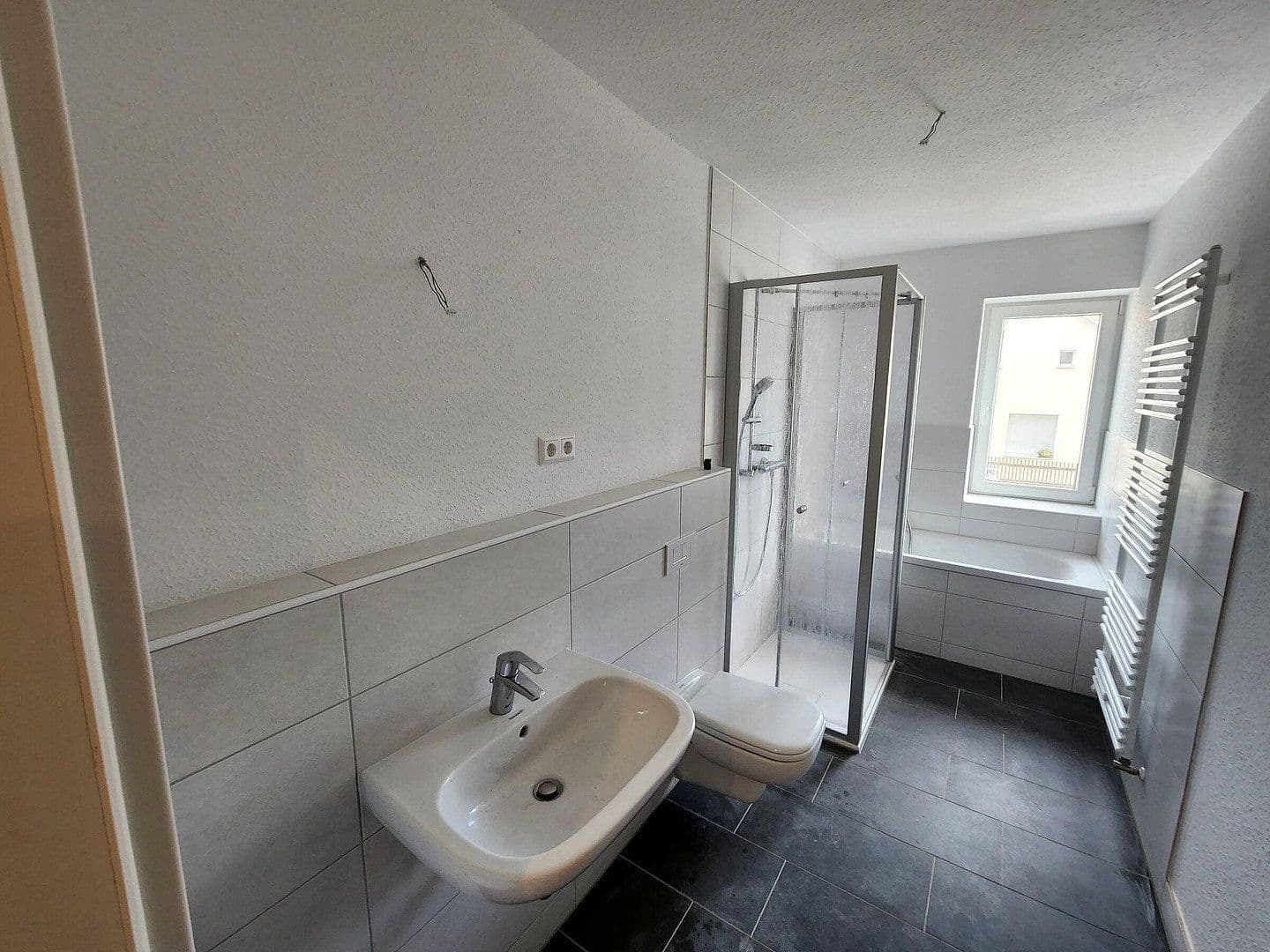 Pronájem bytu 3+1 68 m², Rudolf-Breitscheid-Straße 21, Lichtenstein/Sachsen, Sasko Pronájem bytu 3+1 68 m², Rudolf-Breitscheid-Straße 21, Lichtenstein/Sachsen, Sasko