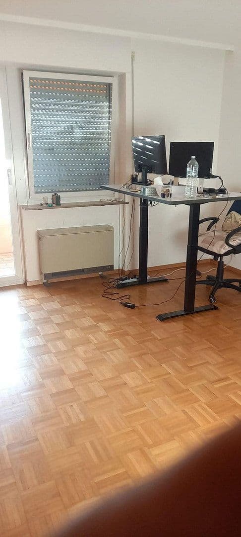 Prodej bytu 3+1 80 m², Einsteintr. 3, Stuttgart, Bádensko-Württembersko Prodej bytu 3+1 80 m², Einsteintr. 3, Stuttgart, Bádensko-Württembersko