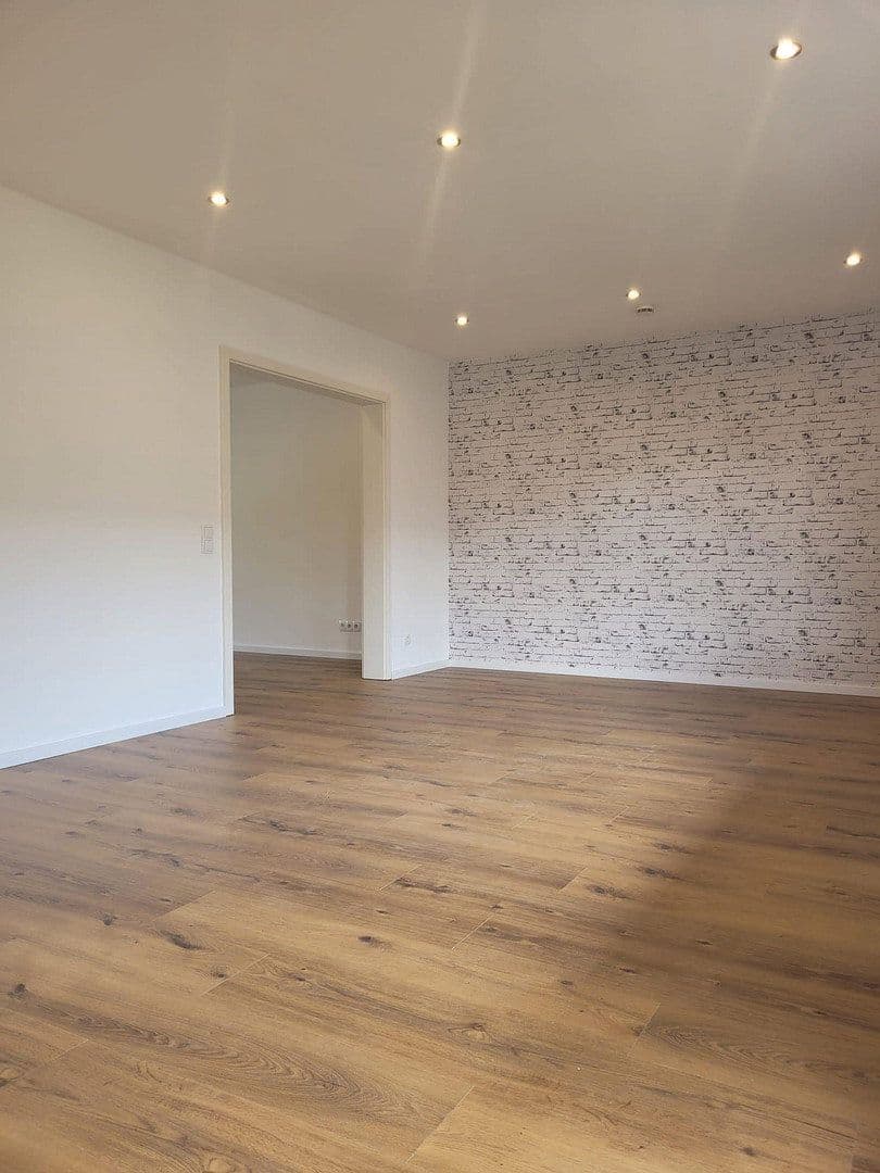 Pronájem bytu 3+1 92 m², Vosskamp 23, Wedemark, Dolní Sasko Pronájem bytu 3+1 92 m², Vosskamp 23, Wedemark, Dolní Sasko