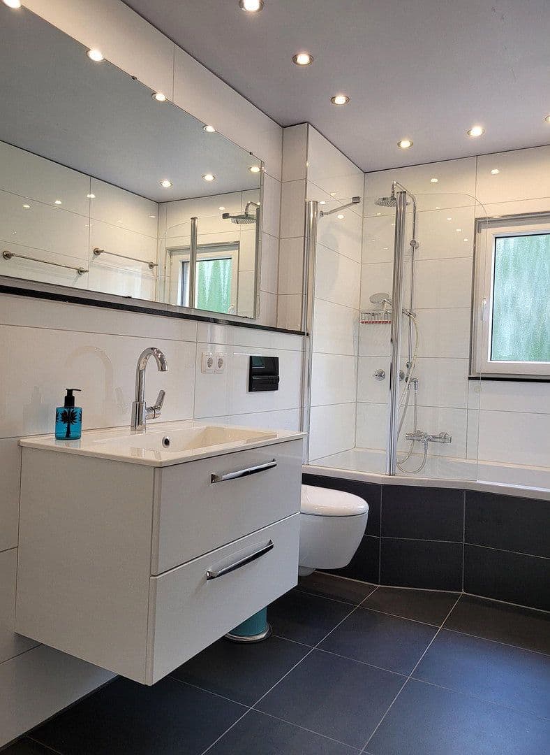 Pronájem bytu 3+1 92 m², Vosskamp 23, Wedemark, Dolní Sasko Pronájem bytu 3+1 92 m², Vosskamp 23, Wedemark, Dolní Sasko