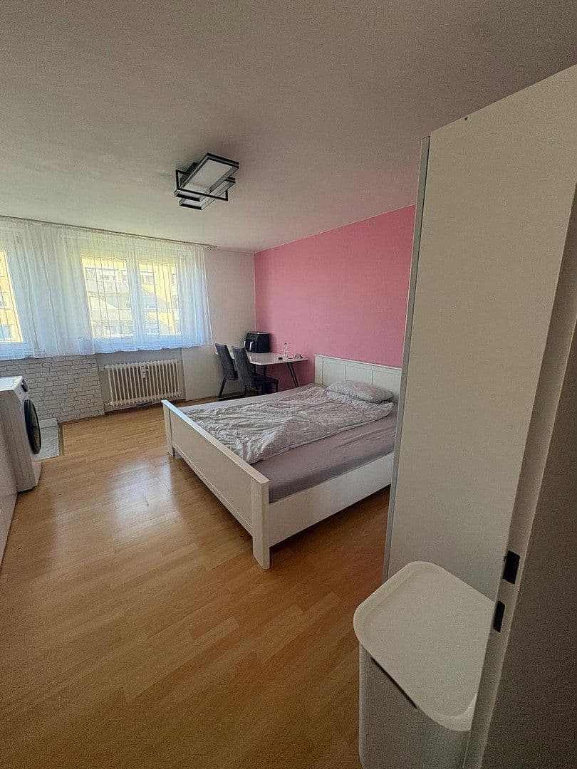 Prodej bytu 1+1 23 m², Eschenbrünnlestraße 84, Sindelfingen, Bádensko-Württembersko Prodej bytu 1+1 23 m², Eschenbrünnlestraße 84, Sindelfingen, Bádensko-Württembersko