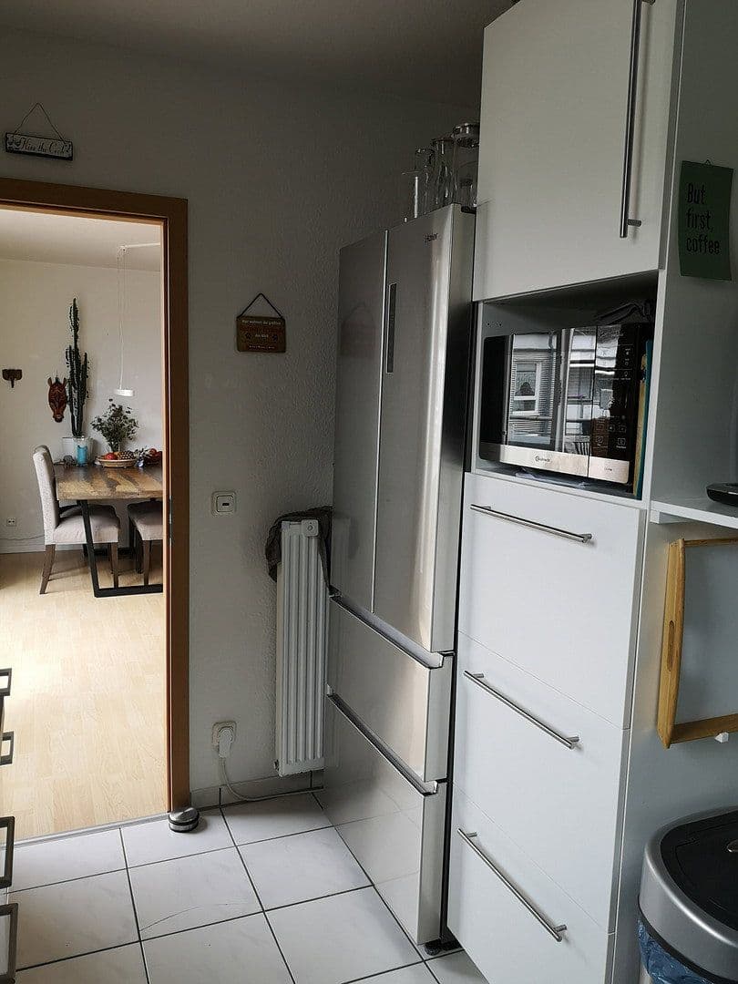 Pronájem bytu 3+1 100 m², Willy-Brandt-Str. 3, Bergisch Gladbach, Severní Porýní-Vestfálsko Pronájem bytu 3+1 100 m², Willy-Brandt-Str. 3, Bergisch Gladbach, Severní Porýní-Vestfálsko