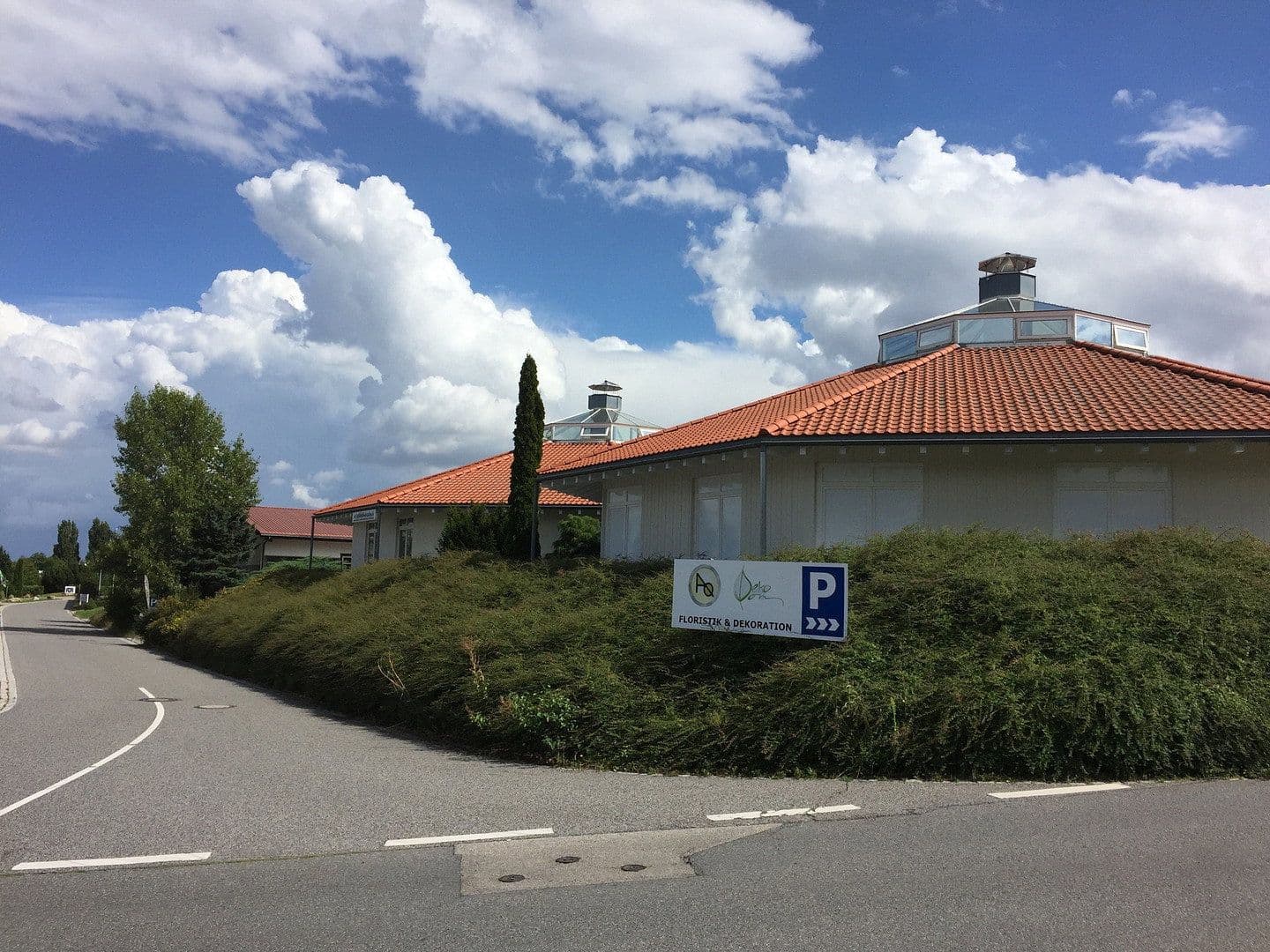 Pronájem nebytového prostoru 450 m², Zum Tälchen 2, Wilsdruff, Sasko Pronájem nebytového prostoru 450 m², Zum Tälchen 2, Wilsdruff, Sasko