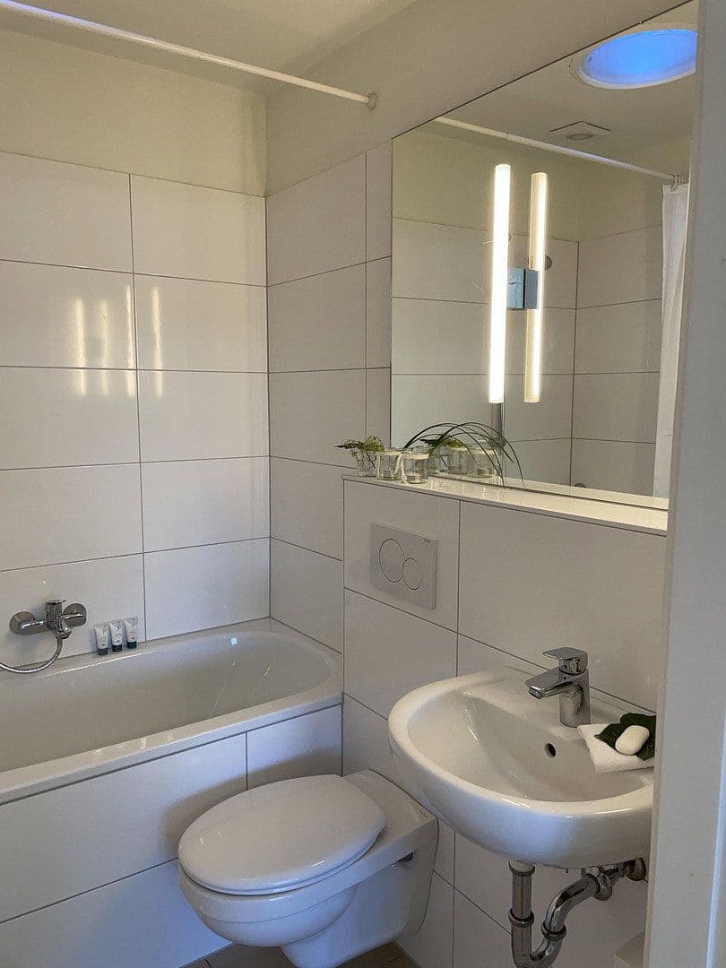 Pronájem bytu 1+1 46 m², Saalestr. 30, Essen, Severní Porýní-Vestfálsko Pronájem bytu 1+1 46 m², Saalestr. 30, Essen, Severní Porýní-Vestfálsko
