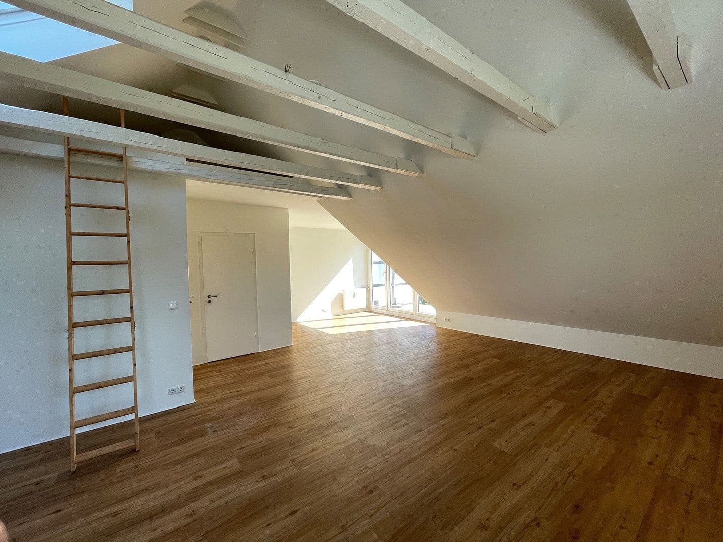 Pronájem bytu 1+1 46 m², Saalestr. 30, Essen, Severní Porýní-Vestfálsko Pronájem bytu 1+1 46 m², Saalestr. 30, Essen, Severní Porýní-Vestfálsko