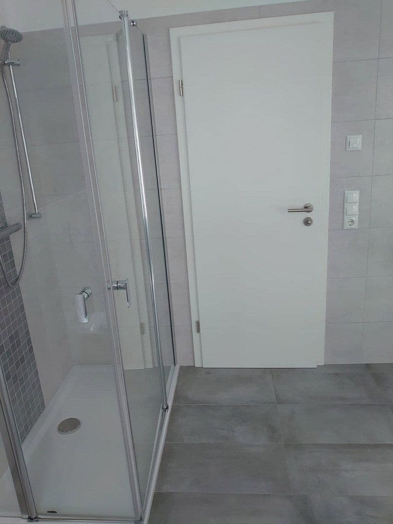 Pronájem bytu 2+1 94 m², Humboldtstraße 8, Reichenbach, Sasko Pronájem bytu 2+1 94 m², Humboldtstraße 8, Reichenbach, Sasko