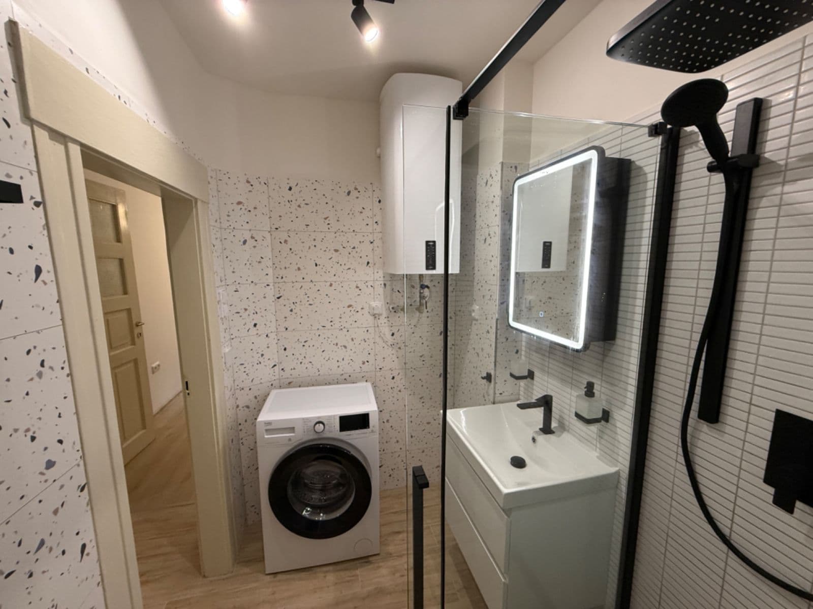 Pronájem bytu 2+kk 48 m², Čajkovského, Praha, Praha Pronájem bytu 2+kk 48 m², Čajkovského, Praha, Praha