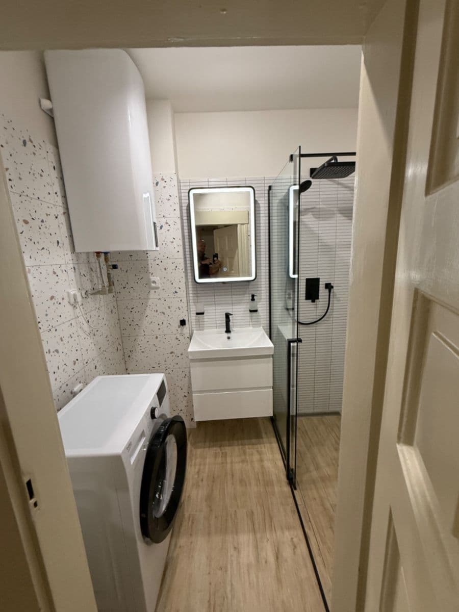 Pronájem bytu 2+kk 48 m², Čajkovského, Praha, Praha Pronájem bytu 2+kk 48 m², Čajkovského, Praha, Praha