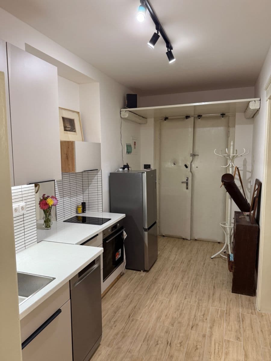 Pronájem bytu 2+kk 48 m², Čajkovského, Praha, Praha Pronájem bytu 2+kk 48 m², Čajkovského, Praha, Praha