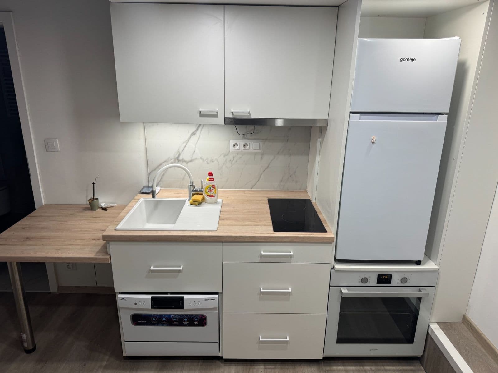 Pronájem bytu 1+kk 33 m², U Půjčovny, Praha, Praha Pronájem bytu 1+kk 33 m², U Půjčovny, Praha, Praha