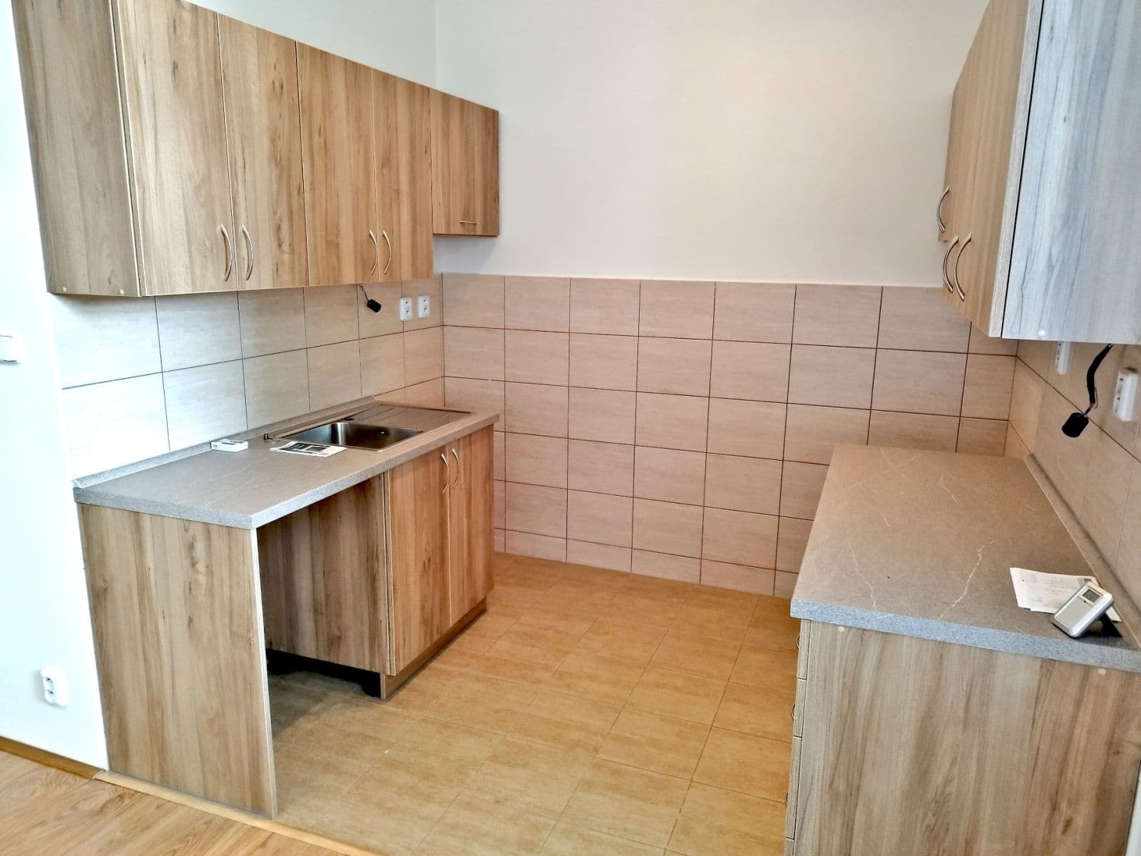 Prodej domu 1.612 m², pozemek 2.585 m², Huťská, Kladno, Středočeský kraj Prodej domu 1.612 m², pozemek 2.585 m², Huťská, Kladno, Středočeský kraj