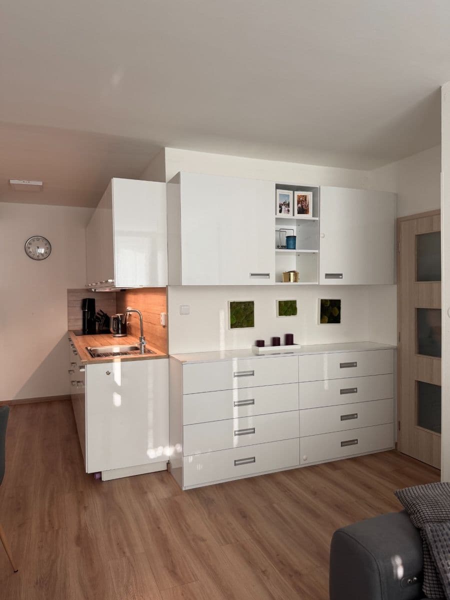 Prodej bytu 3+kk 55 m², Bohúňova, Praha, Praha Prodej bytu 3+kk 55 m², Bohúňova, Praha, Praha