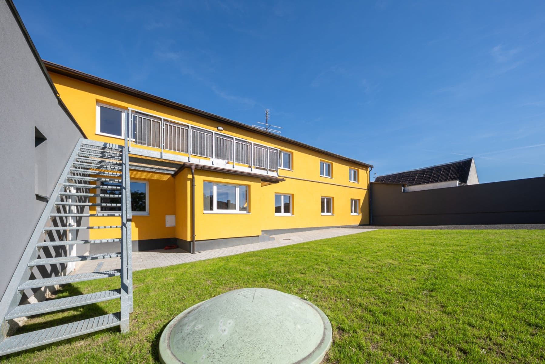 Prodej domu 355 m², pozemek 654 m², Tábor, Jihočeský kraj Prodej domu 355 m², pozemek 654 m², Tábor, Jihočeský kraj