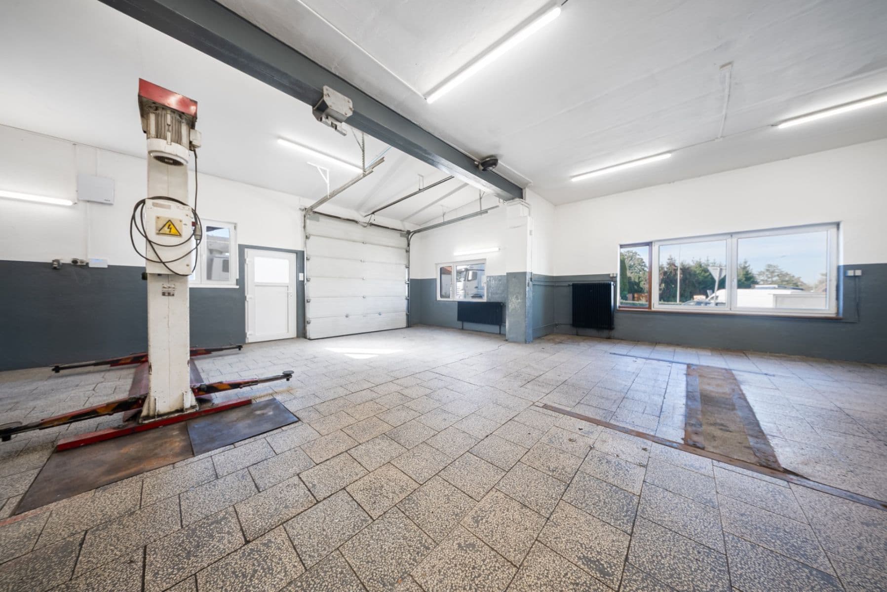 Prodej domu 355 m², pozemek 654 m², Tábor, Jihočeský kraj Prodej domu 355 m², pozemek 654 m², Tábor, Jihočeský kraj