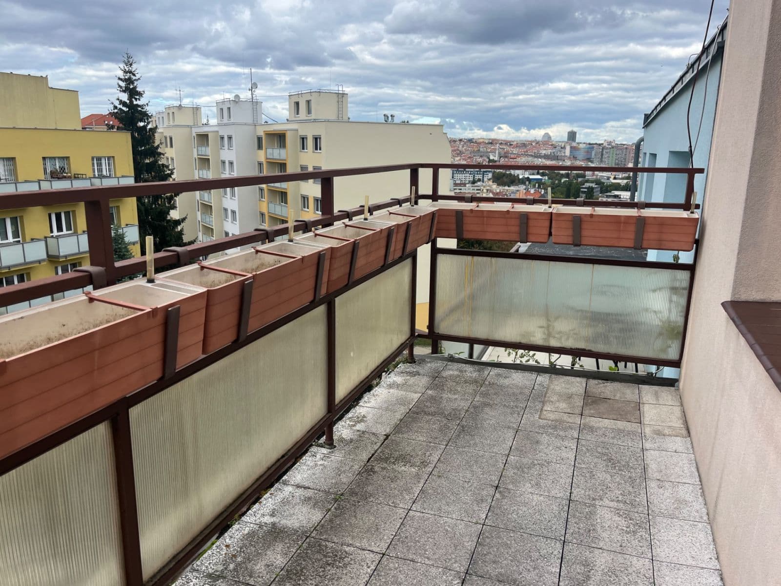 Pronájem bytu 3+kk 70 m², Zdaru, Praha, Praha Pronájem bytu 3+kk 70 m², Zdaru, Praha, Praha