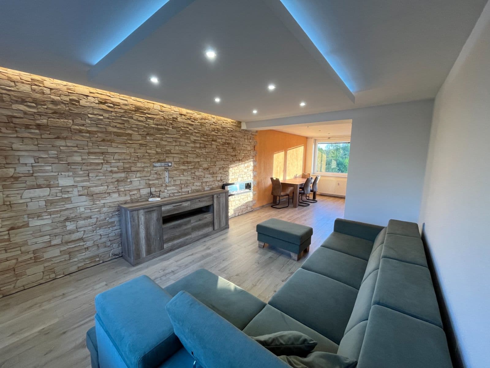 Prodej bytu 3+1 78 m², Sehradice, Zlínský kraj Prodej bytu 3+1 78 m², Sehradice, Zlínský kraj