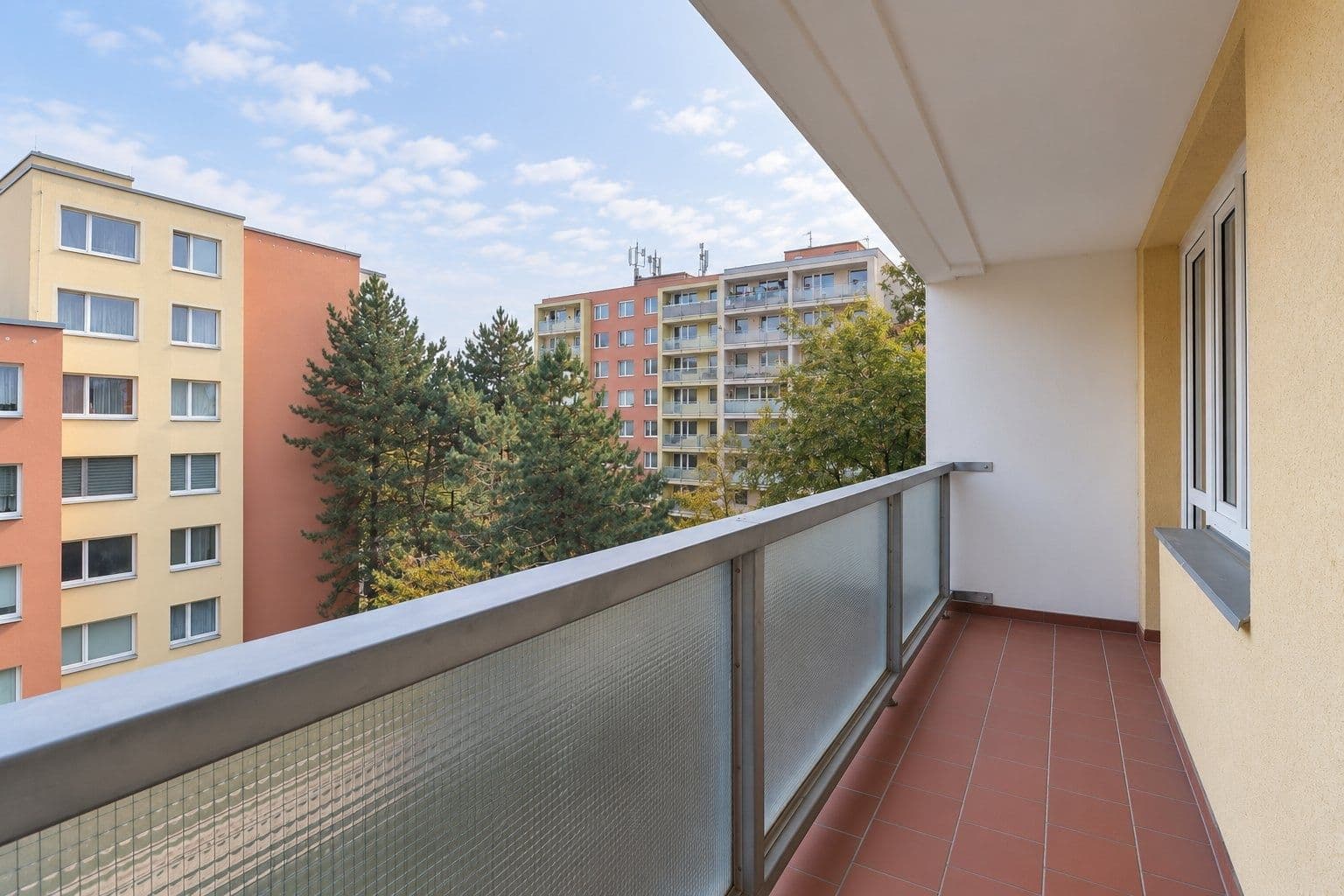 Pronájem bytu 3+1 76 m², Kopřivnická, Praha, Praha Pronájem bytu 3+1 76 m², Kopřivnická, Praha, Praha