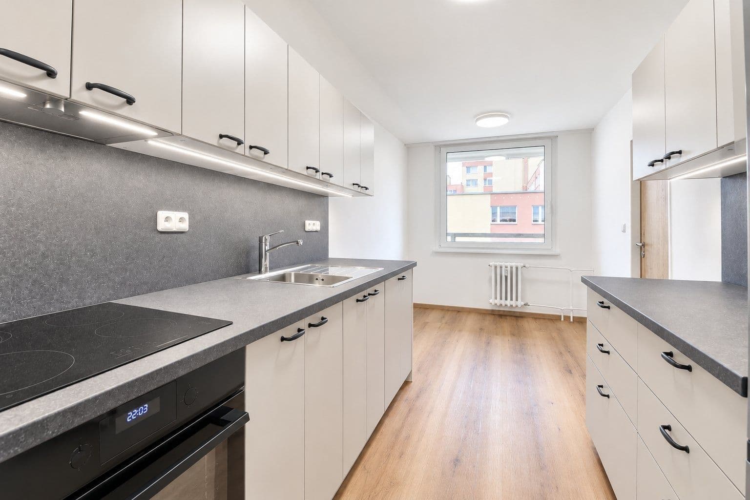 Pronájem bytu 3+1 76 m², Kopřivnická, Praha, Praha Pronájem bytu 3+1 76 m², Kopřivnická, Praha, Praha