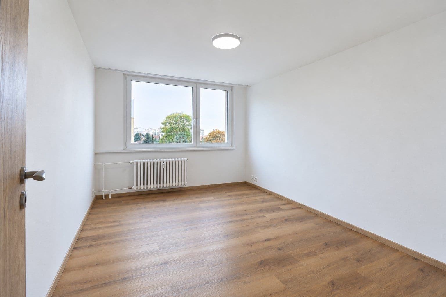 Pronájem bytu 3+1 76 m², Kopřivnická, Praha, Praha Pronájem bytu 3+1 76 m², Kopřivnická, Praha, Praha