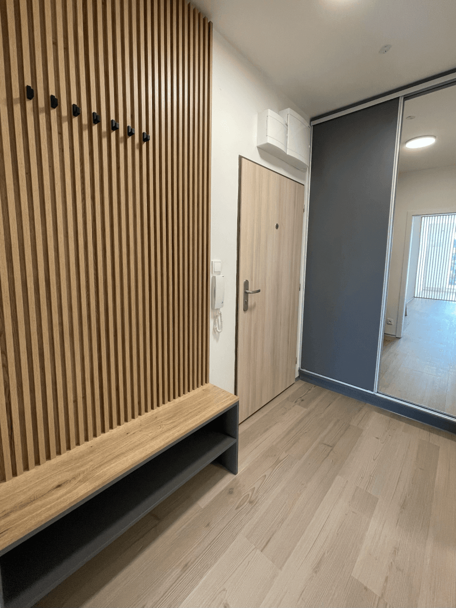Prodej bytu 1+kk 40 m², Československého exilu, Praha, Praha Prodej bytu 1+kk 40 m², Československého exilu, Praha, Praha