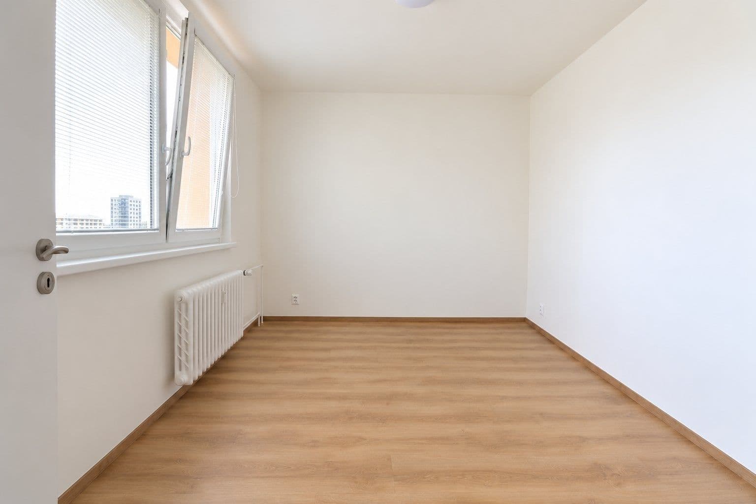 Pronájem bytu 3+1 78 m², Voskovcova, Praha, Praha Pronájem bytu 3+1 78 m², Voskovcova, Praha, Praha