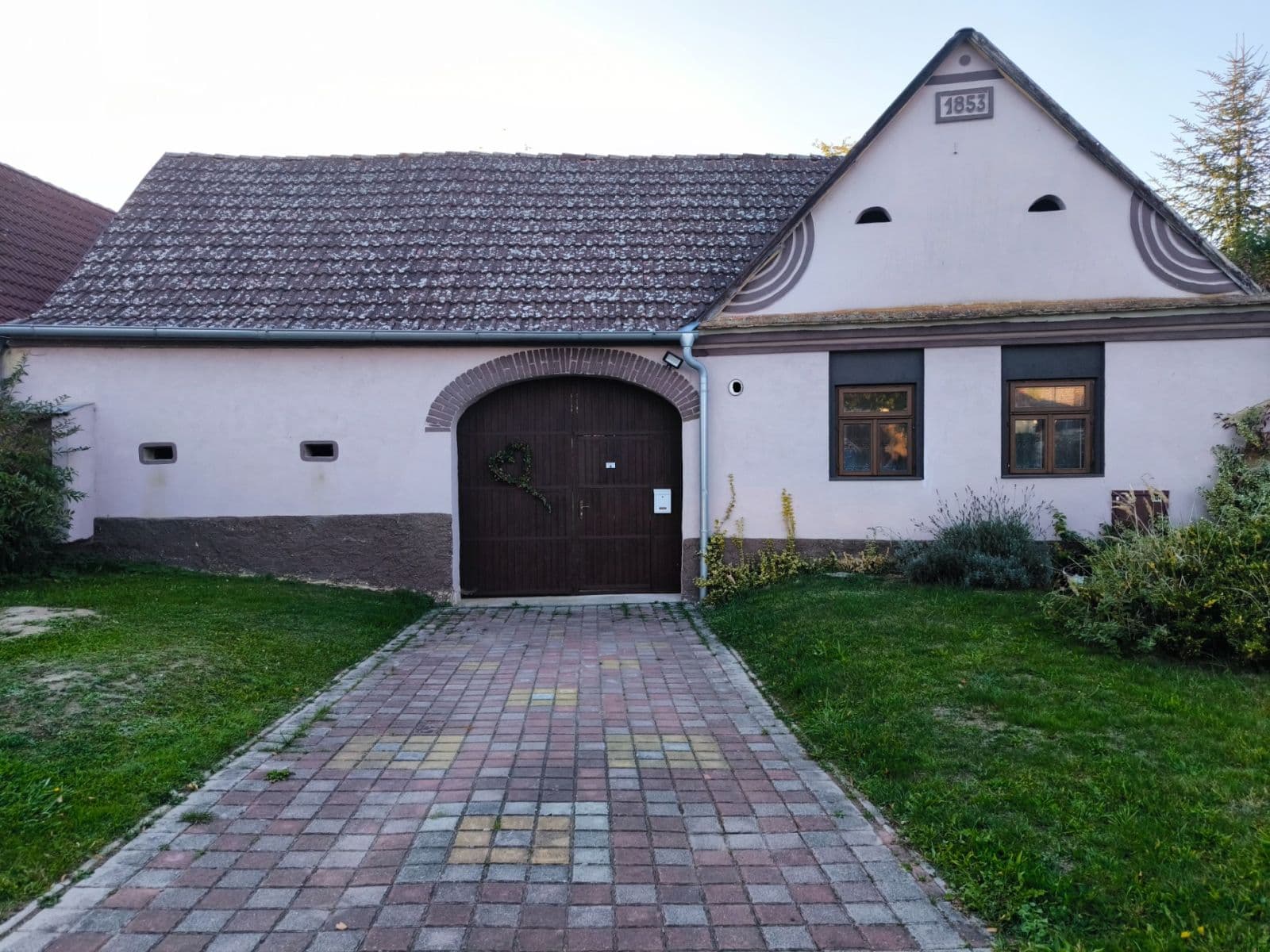 Prodej domu 158 m², pozemek 1.019 m², Dívčice, Jihočeský kraj Prodej domu 158 m², pozemek 1.019 m², Dívčice, Jihočeský kraj