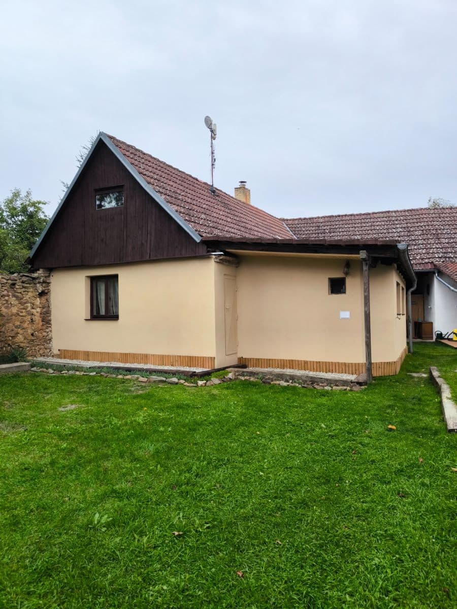 Prodej domu 158 m², pozemek 1.019 m², Dívčice, Jihočeský kraj Prodej domu 158 m², pozemek 1.019 m², Dívčice, Jihočeský kraj