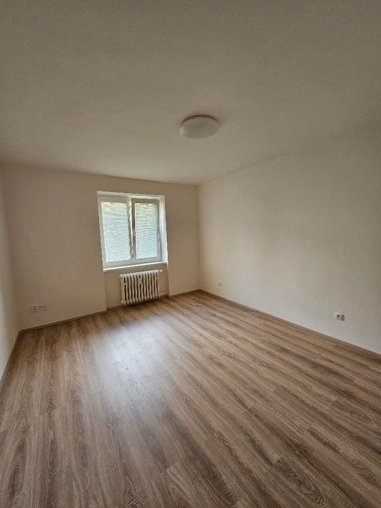 Prodej bytu 3+1 68 m², U Červených domků, Hodonín, Jihomoravský kraj Prodej bytu 3+1 68 m², U Červených domků, Hodonín, Jihomoravský kraj