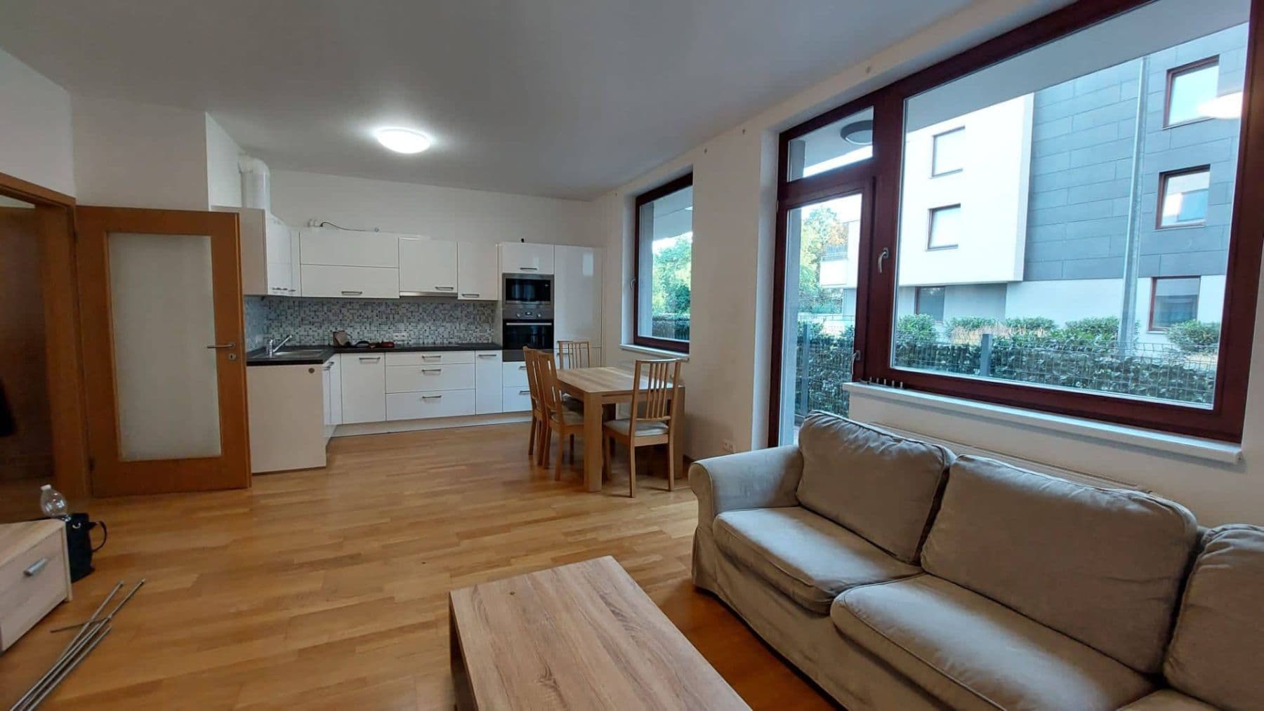 Prodej bytu 2+kk 58 m², Pod Dvorem, Praha, Praha Prodej bytu 2+kk 58 m², Pod Dvorem, Praha, Praha