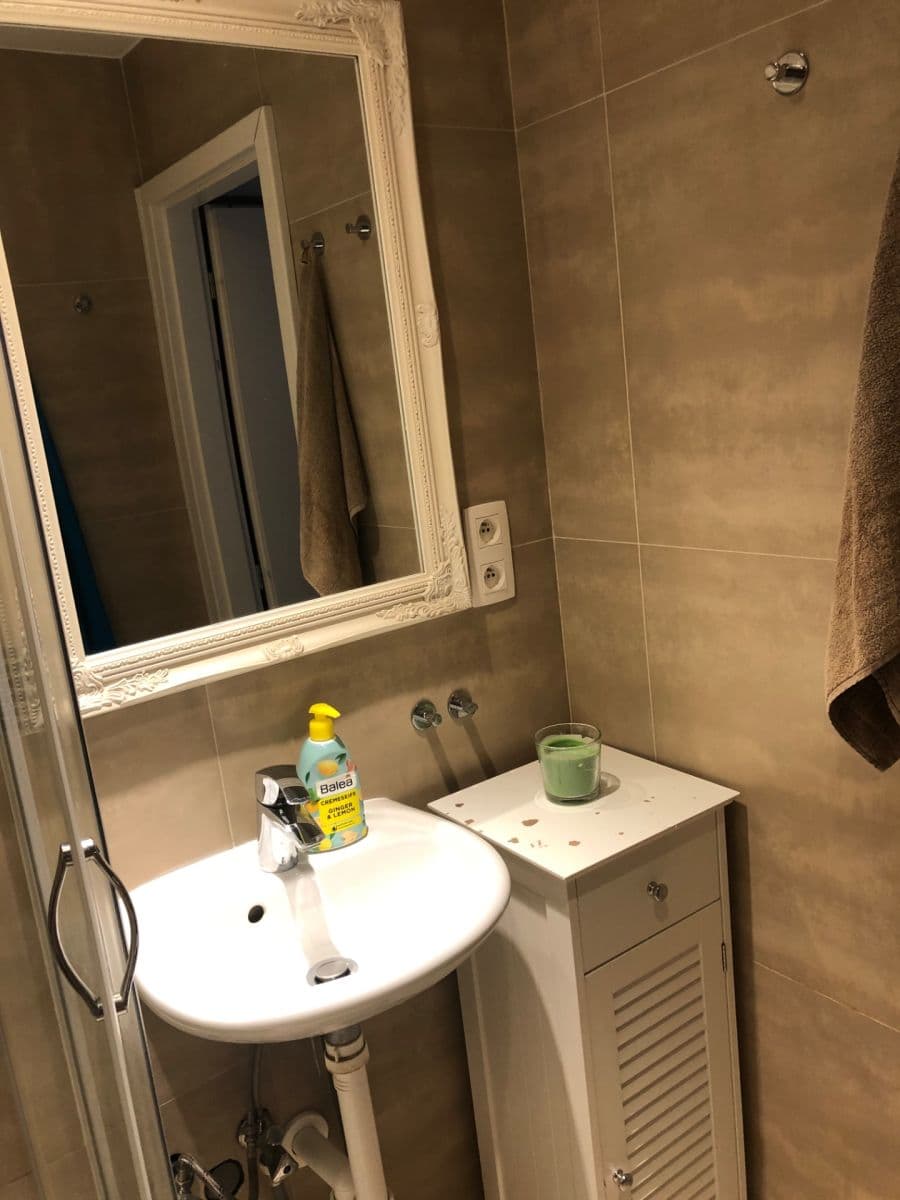 Pronájem bytu 2+1 33 m², Pluhová, Nové Mesto, Bratislavský kraj Pronájem bytu 2+1 33 m², Pluhová, Nové Mesto, Bratislavský kraj