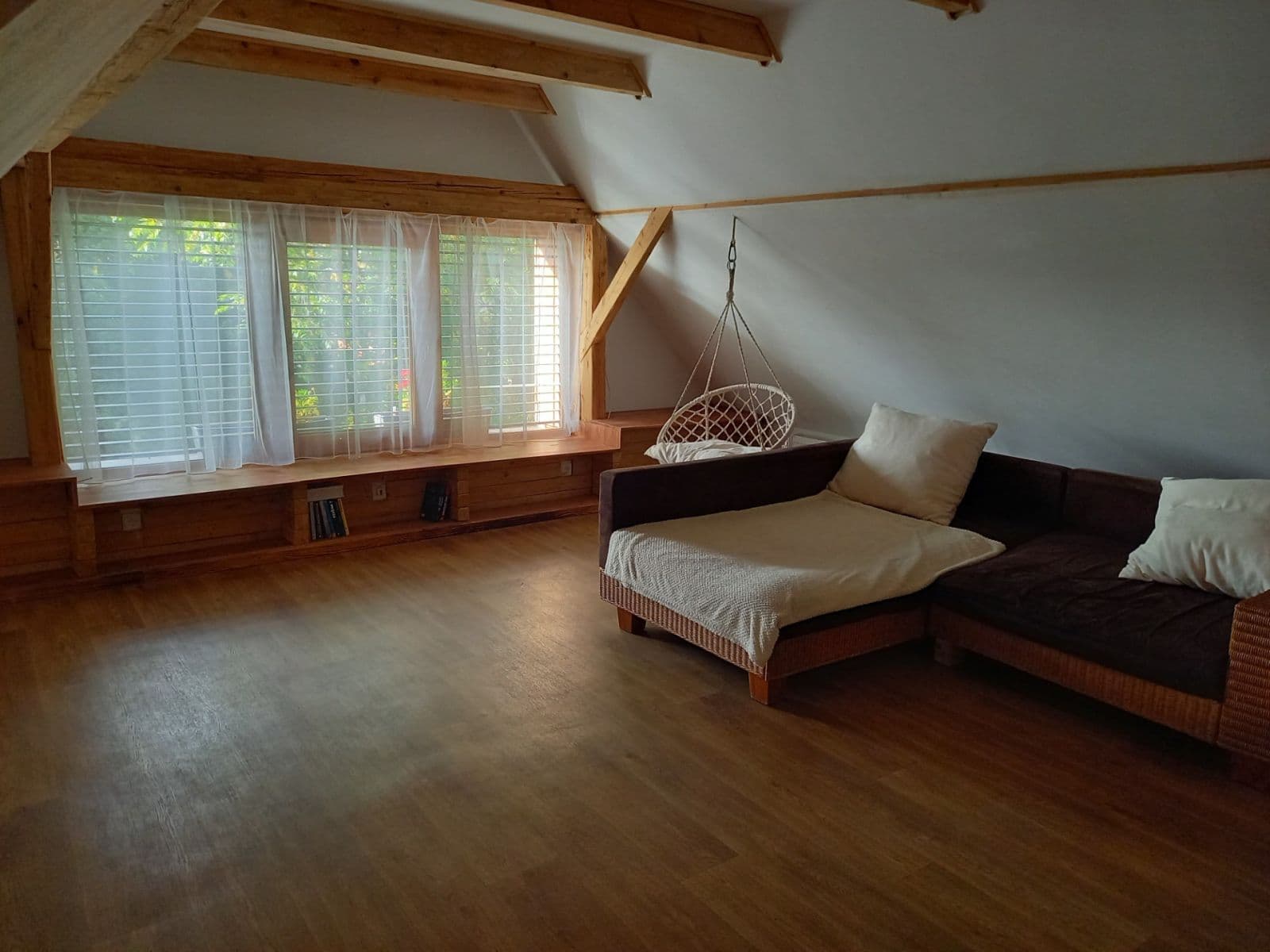 Prodej domu 114 m², pozemek 1.713 m², Nechanice, Královéhradecký kraj Prodej domu 114 m², pozemek 1.713 m², Nechanice, Královéhradecký kraj