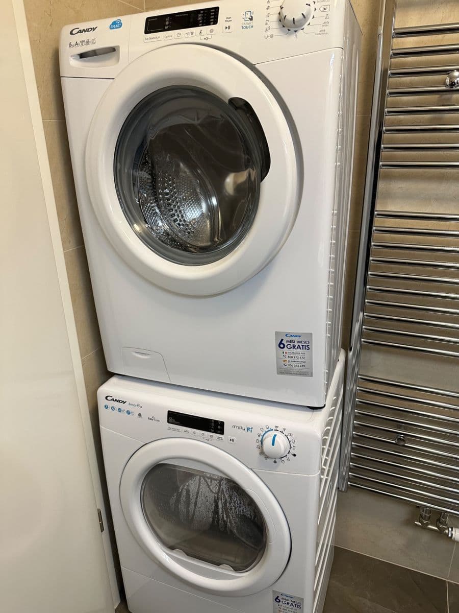 Pronájem bytu 2+kk 54 m², Tyršova, Praha, Praha Pronájem bytu 2+kk 54 m², Tyršova, Praha, Praha