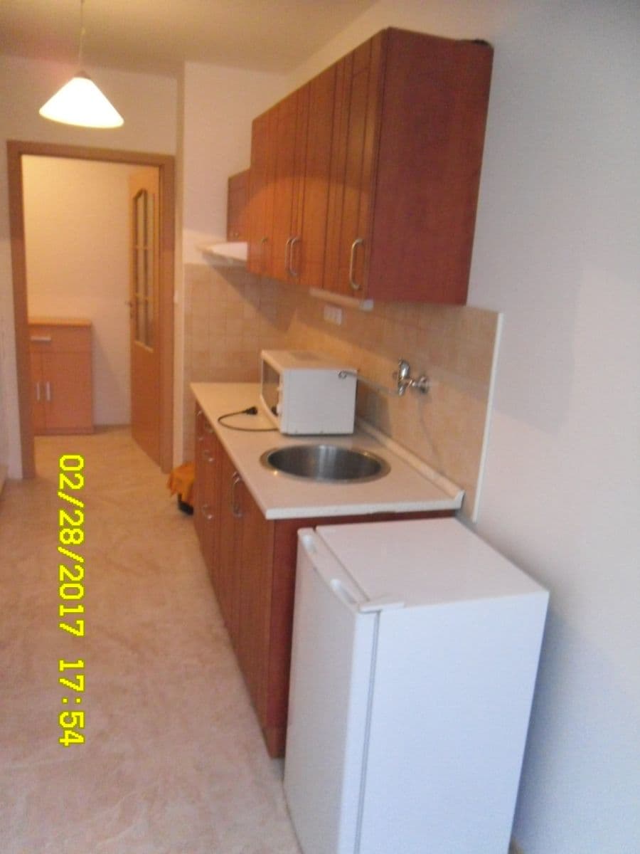 Pronájem bytu 1+1 44 m², Pobočná, Praha, Praha Pronájem bytu 1+1 44 m², Pobočná, Praha, Praha