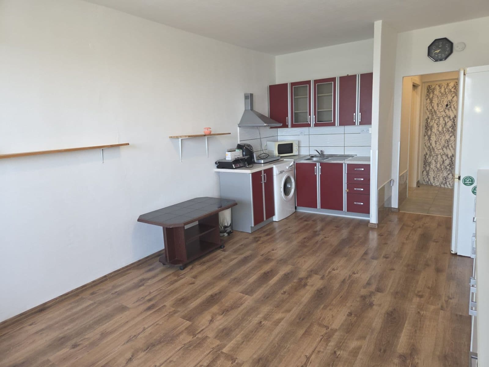 Pronájem bytu 1+kk 30 m², Hornopolní, Ostrava, Moravskoslezský kraj Pronájem bytu 1+kk 30 m², Hornopolní, Ostrava, Moravskoslezský kraj