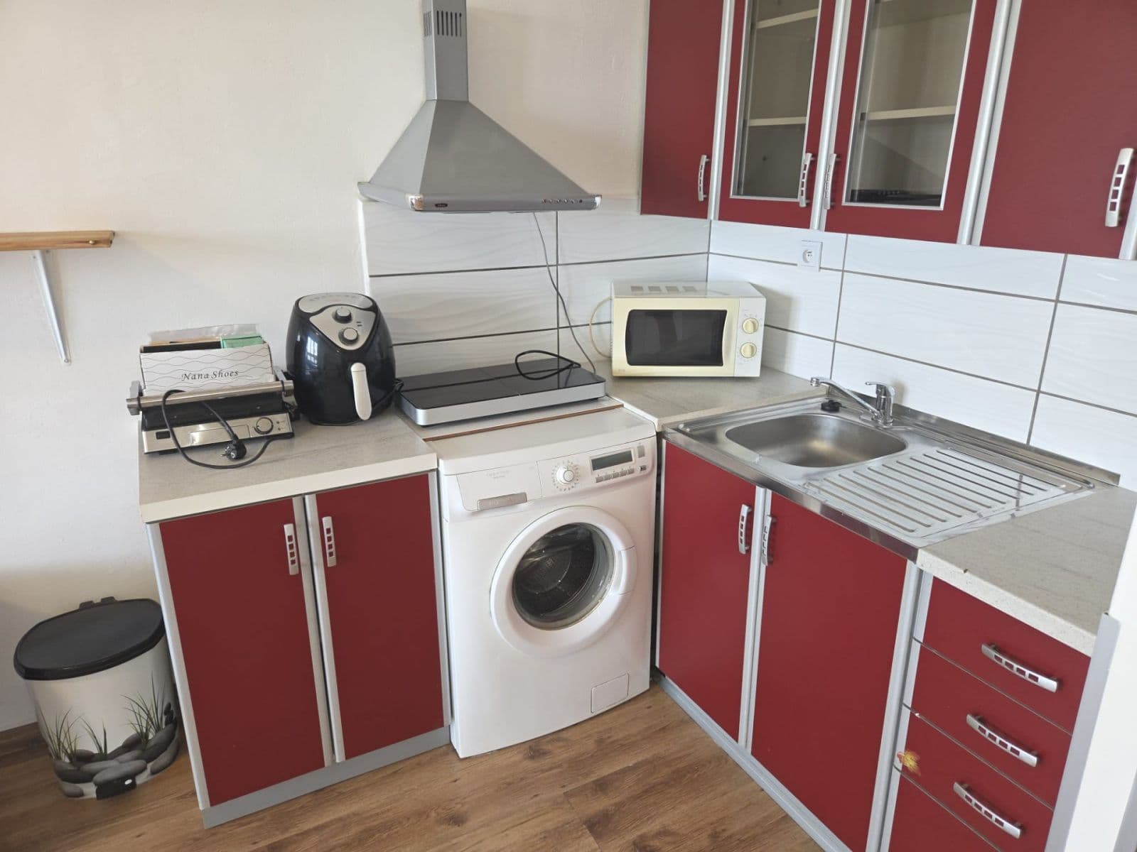 Pronájem bytu 1+kk 30 m², Hornopolní, Ostrava, Moravskoslezský kraj Pronájem bytu 1+kk 30 m², Hornopolní, Ostrava, Moravskoslezský kraj